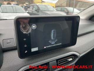 DACIA Sandero usata, con Touch screen