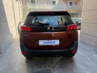 PEUGEOT 5008 usata, con Alzacristalli elettrici