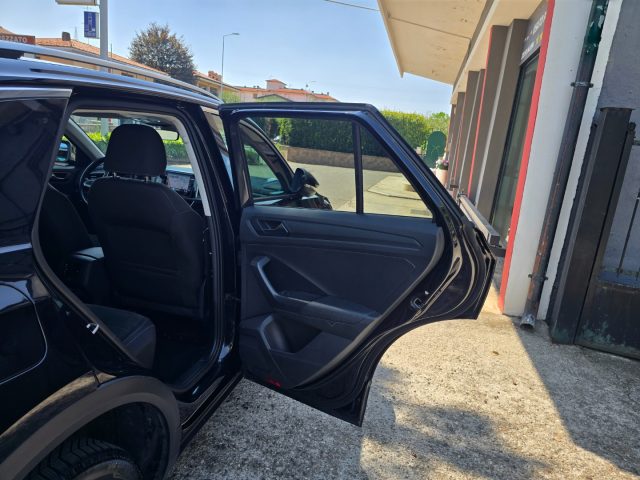 VOLKSWAGEN T-Roc usata 130