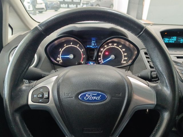 FORD Fiesta usata 16