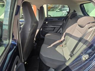 VOLKSWAGEN up! usata 38