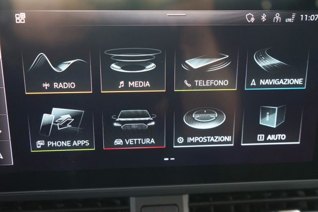 AUDI A4 usata, con Park Distance Control