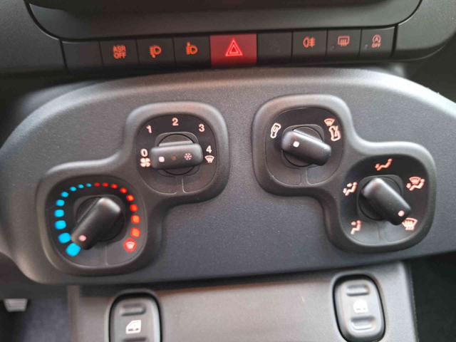 FIAT Panda usata, con Sensori di parcheggio posteriori