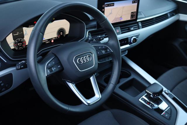 AUDI A4 usata, con USB