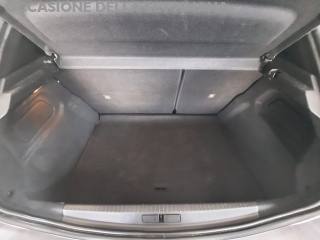 OPEL Corsa usata, con Autoradio