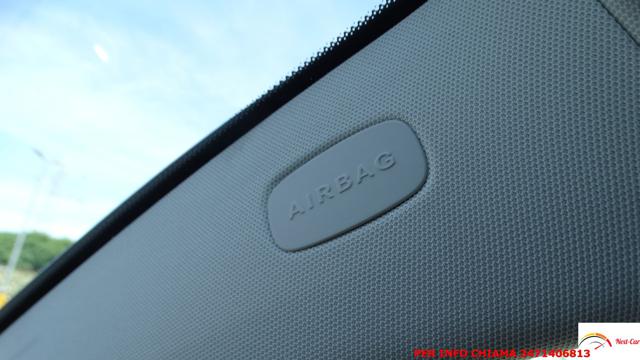MERCEDES-BENZ GLC 250 usata 122