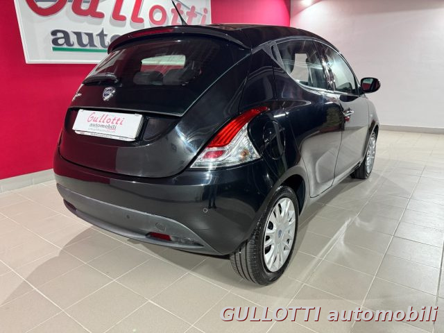 LANCIA Ypsilon usata, con Boardcomputer