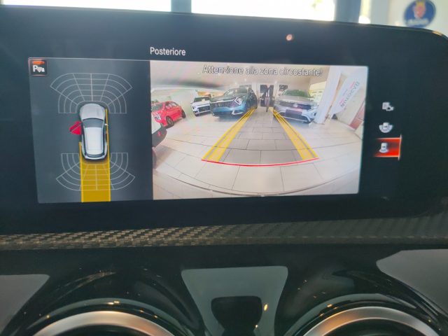 MERCEDES-BENZ CLA 180 usata, con Controllo automatico clima