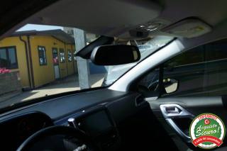 PEUGEOT 2008 usata, con Controllo vocale