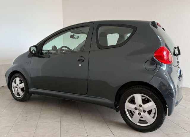 TOYOTA Aygo usata 4