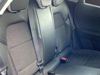 RENAULT Captur usata, con Sensori di parcheggio posteriori