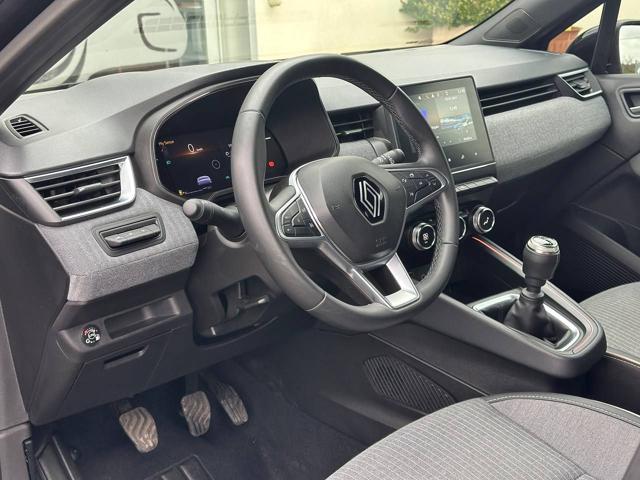 RENAULT Clio usata, con Sedile posteriore sdoppiato