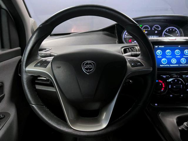 LANCIA Ypsilon usata, con Fendinebbia