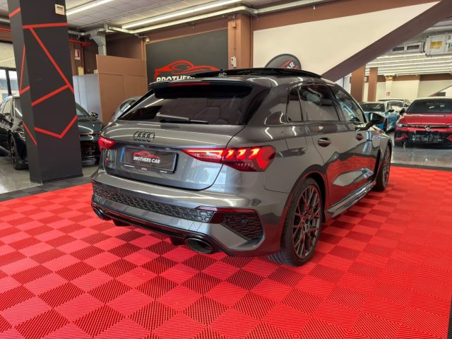 AUDI RS3 usata, con Autoradio