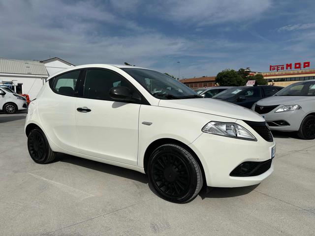 LANCIA Ypsilon usata, con Airbag Passeggero