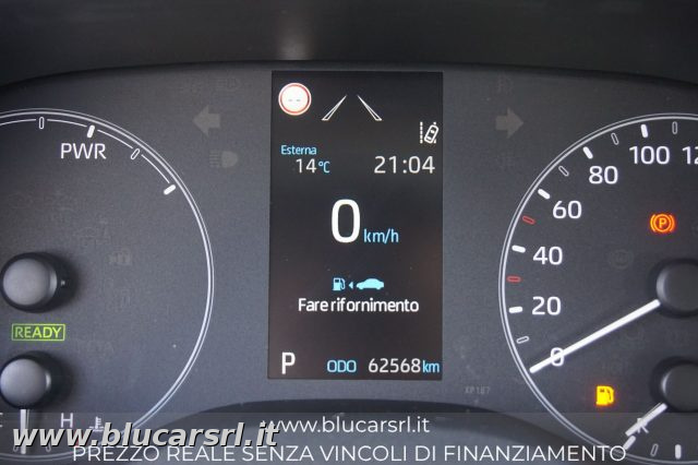 TOYOTA Yaris usata 13