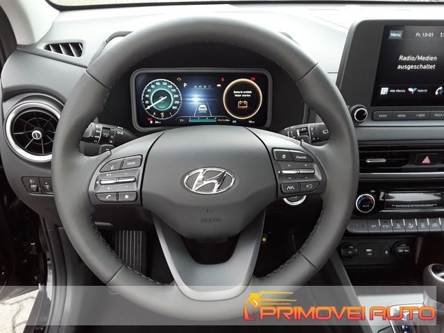 HYUNDAI Kona usata, con Airbag