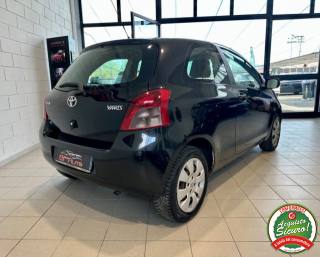 TOYOTA Yaris usata, con Airbag Passeggero