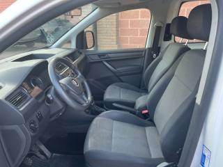 VOLKSWAGEN Caddy usata, con Autoradio