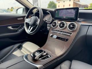 MERCEDES-BENZ C 220 usata, con Chiusura centralizzata