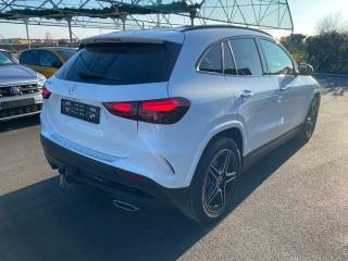 MERCEDES-BENZ GLA 200 usata, con Alzacristalli elettrici