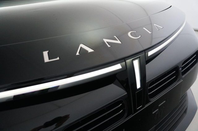 LANCIA Ypsilon usata 30