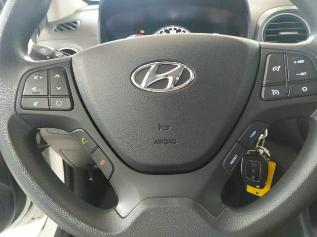 HYUNDAI i10 usata, con ESP