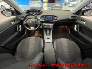 PEUGEOT 308 usata, con Sensori di parcheggio posteriori