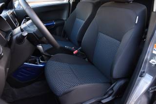 SUZUKI Ignis usata, con Autoradio