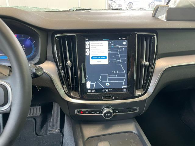 VOLVO V60 usata, con Park Distance Control