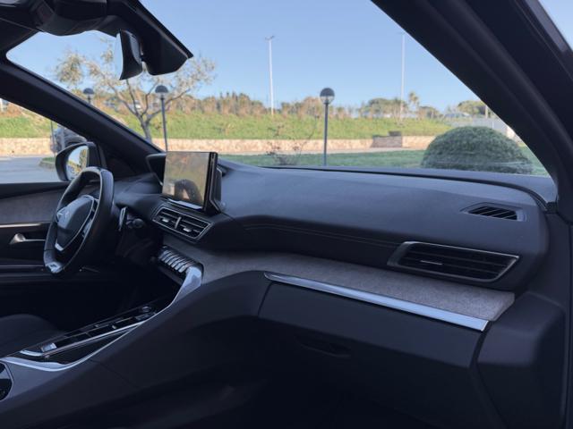 PEUGEOT 3008 usata, con Vetri oscurati