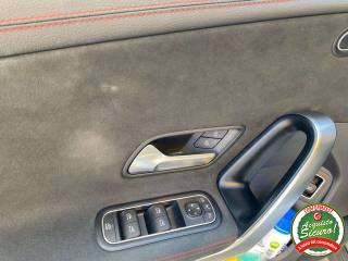 MERCEDES-BENZ CLA 200 usata, con Chiusura centralizzata