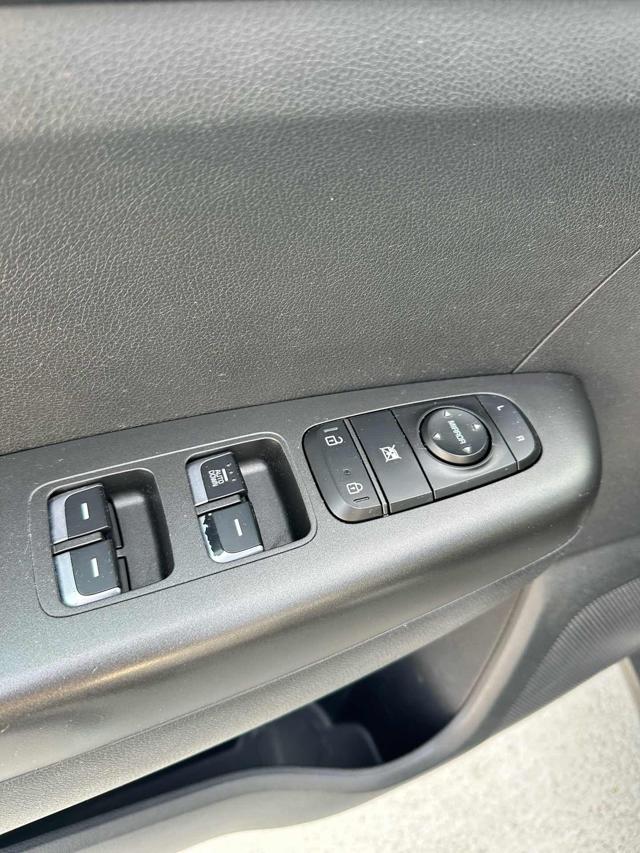 KIA Sportage usata, con Fari Xenon