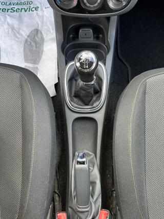 OPEL Corsa usata, con Climatizzatore