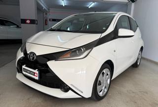TOYOTA Aygo 1.0 VVT-i 69 CV 5 porte x-play