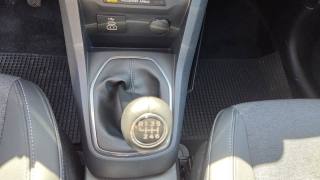 FORD Tourneo Courier usata, con Volante in pelle