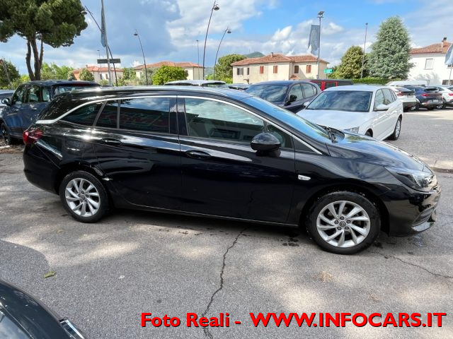 OPEL Astra usata, con Chiusura centralizzata