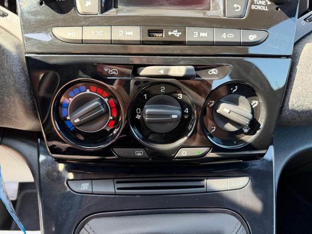 LANCIA Ypsilon usata, con Volante multifunzione