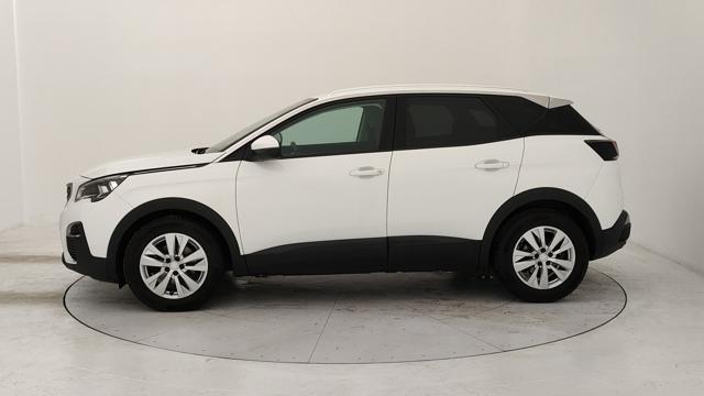 PEUGEOT 3008 usata, con Airbag