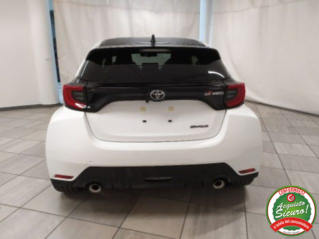 TOYOTA Yaris usata, con Controllo trazione