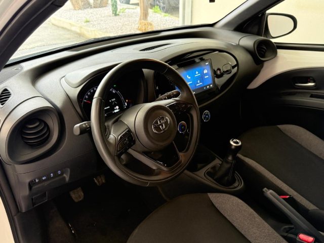 TOYOTA Aygo X usata, con Telecamera per parcheggio assistito
