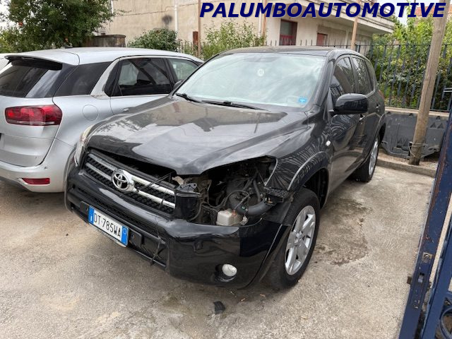 TOYOTA RAV 4 MY23 usata, con Airbag