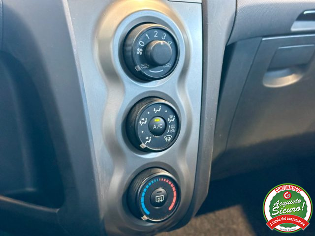 TOYOTA Yaris usata, con Immobilizzatore elettronico