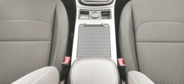 FORD Kuga usata, con Apple CarPlay