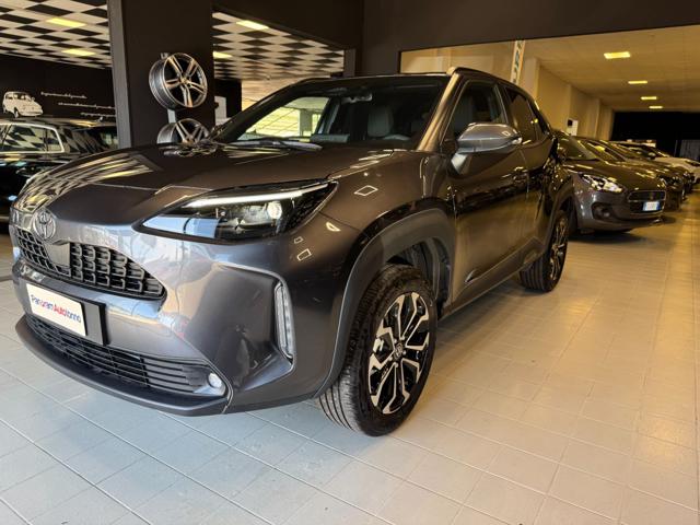 TOYOTA Yaris Cross usata, con Airbag laterali
