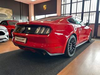 FORD Mustang usata, con Autoradio