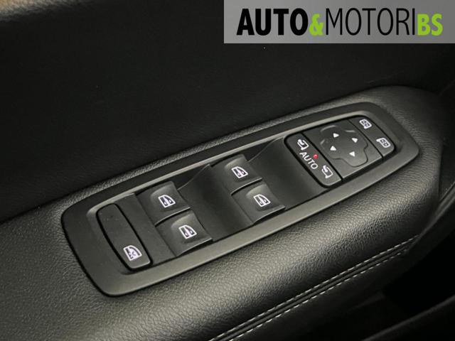 RENAULT Megane usata, con USB