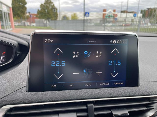 PEUGEOT 5008 usata, con Bracciolo
