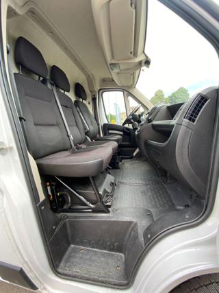 PEUGEOT Boxer usata, con Park Distance Control