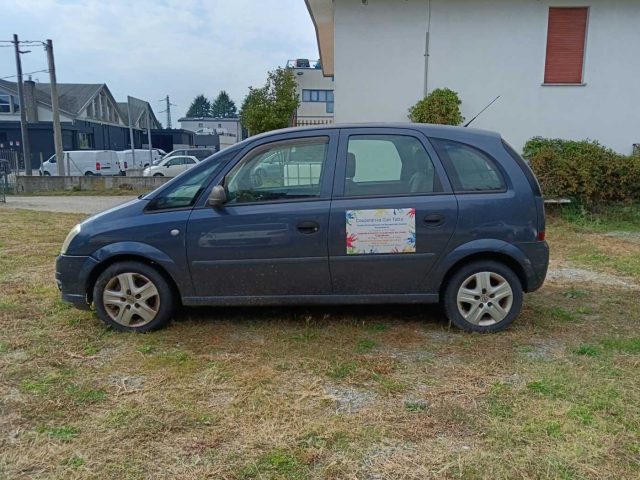 OPEL Meriva usata, con Airbag